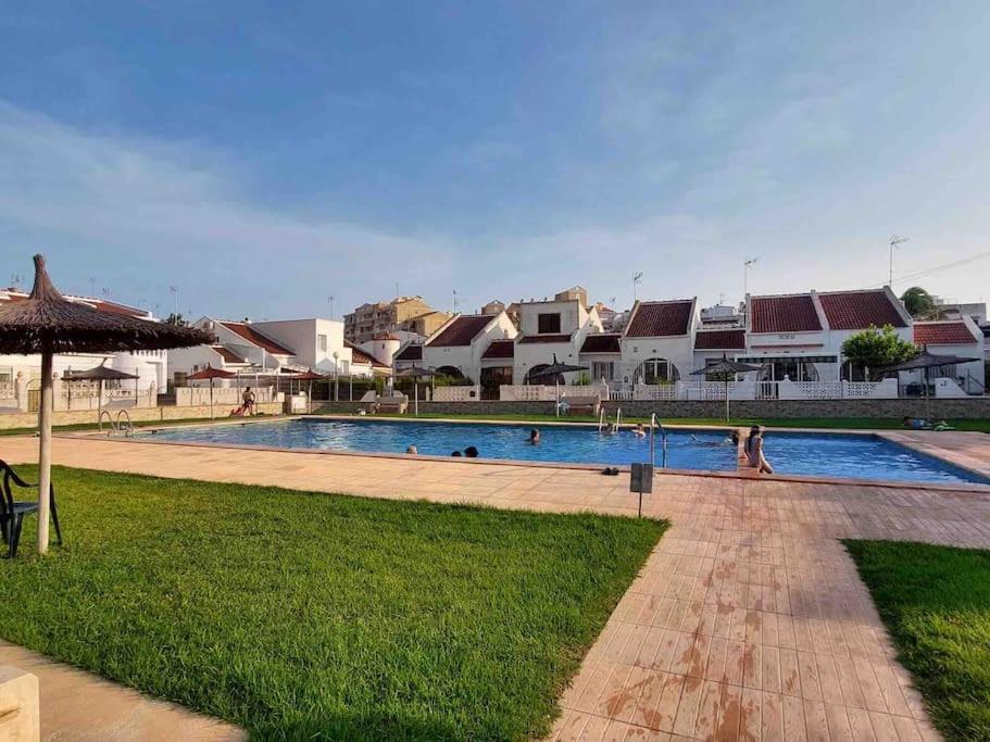 Haus Am Meer Torrevieja Exteriör bild